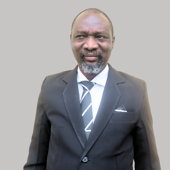 Pastor Noah Olushola